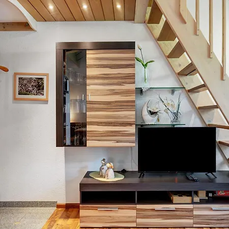 Steige 3 * Schramberg